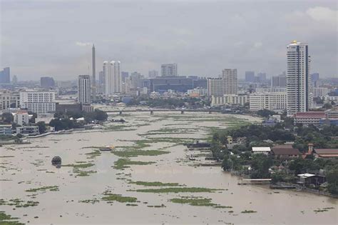  Kraleksinrikets Vändning: En Djupdykning I Chao Phraya River FlodKatastrofen Och Phibun's Roll